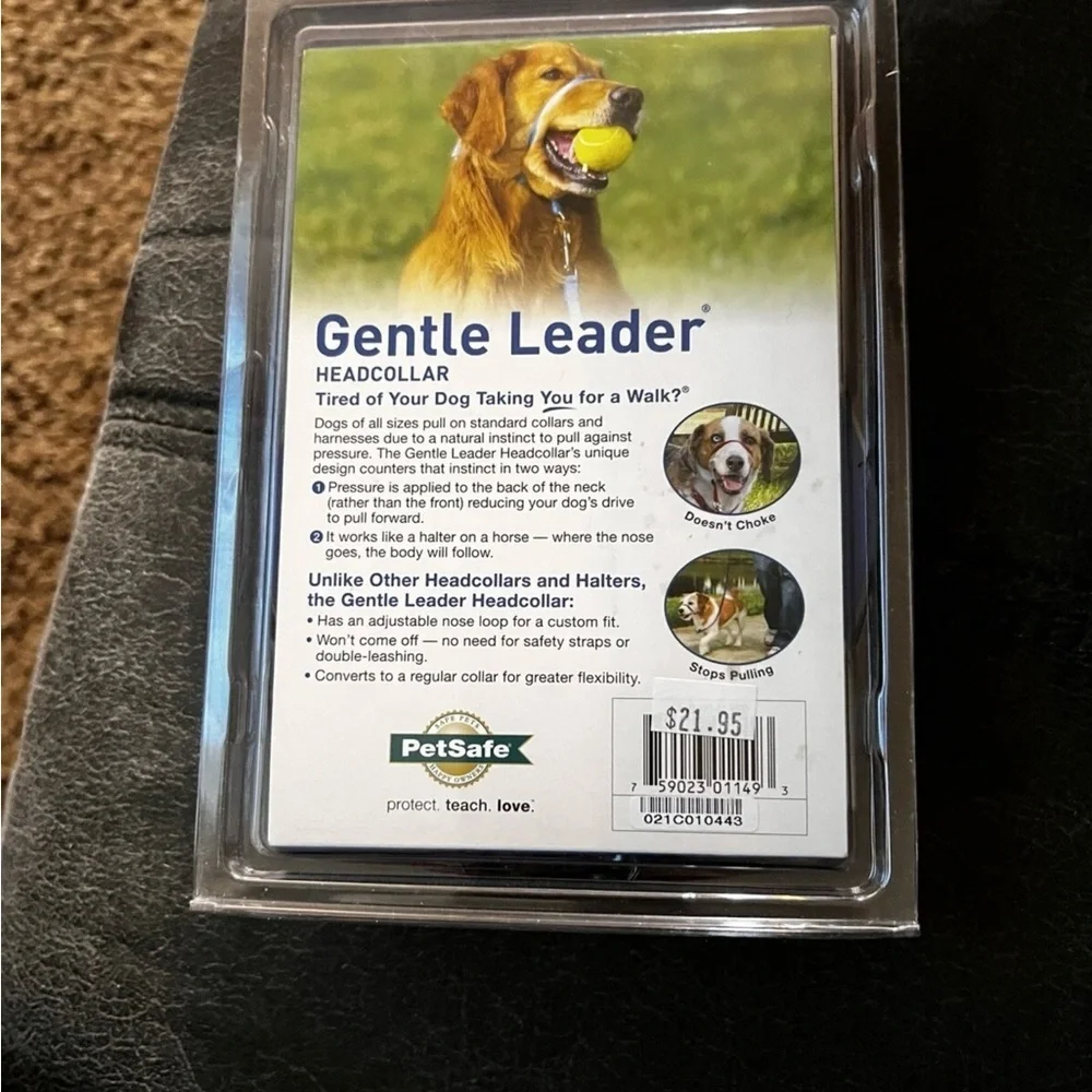 NEW PetSafe Gentle Leader #1 Head Collar in red for Med Size Dogs 25 - 60 Lbs